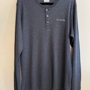 Columbia Men's Blue Long Sleeve Thermal Shirt Medium